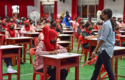 ދަރިވަރުން 10 އަހަރުގެ ތެރޭގައި ހަދާ ބޮޑު އިމްތިހާނަށް