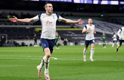 ބޭލްގެ ހެޓްރިކުން ޓޮޓެންހަމް ގަދަ ހަތަރެއްގެ އުންމީދުގައި