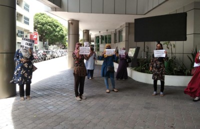 އޭ ލެވެލް އިމްތިހާނު ކެންސަލްކުރަން ގޮވާލައި ބެލެނިވެރިން މިނިސްޓްރީ ދޮށަށް
