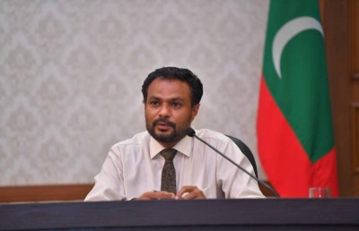 ދައުލަތުން ބަދަލު ދިނުން: އަހުމަދުގެ ވާހަކަތަކާއެކު އިތުރަށް ވީ ގޯސް!