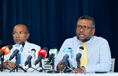 ސަރުކާރާ ދެކޮޅަށް މަސައްކަތްކުރަން އެމްޑީޕީ އާއި ޑިމޮކްރަޓްސް އެއްބަސްވެއްޖެ