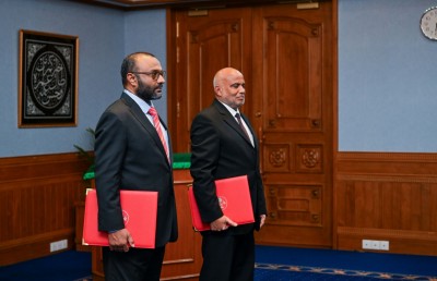 ރުހުން ނުލިބޭ ވަޒީރުން އަލުން މަގާމަށް: ގާނޫނީ ބޮޑު އަރާރުމެއް!