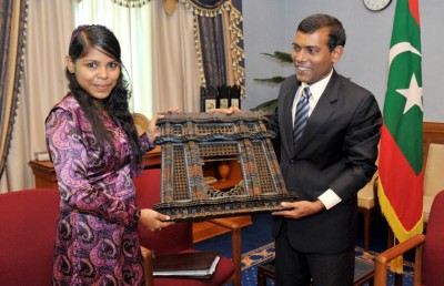 ރުހުން ނުލިބޭ ވަޒީރުން އަލުން މަގާމަށް: ގާނޫނީ ބޮޑު އަރާރުމެއް!