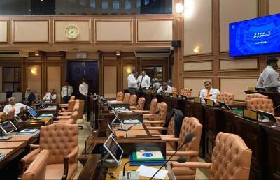 މިނިސްޓަރުންނަށް ރުހުން ދިނުމުގެ ޖަލްސާ މިރޭ ކުރިއަށް ގެންދަނީ