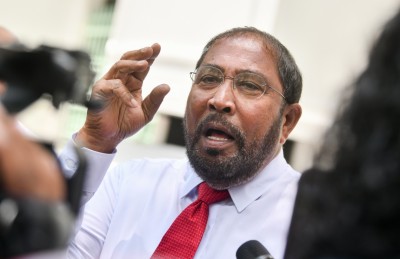 މިނިސްޓަރުންނަށް ރުހުން ނުދީ، މަޖިލިސް އިންތިހާބުގައި ވޯޓު ހޯދަން ދާނެ ކަމެއް ނެތް: ގާސިމް