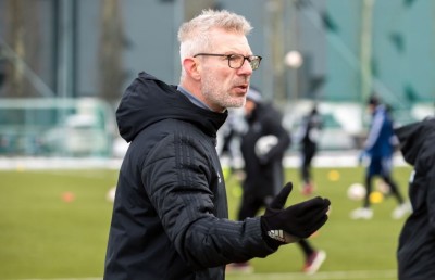 ގައުމީ ޓީމަށް ހޮލެންޑްގެ ފިޓްނަސް ކޯޗެއް