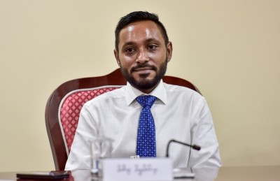 ބާ ކައުންސިލްގެ ރައީސް ވިޝާމް އަވަހާރަވެއްޖެ