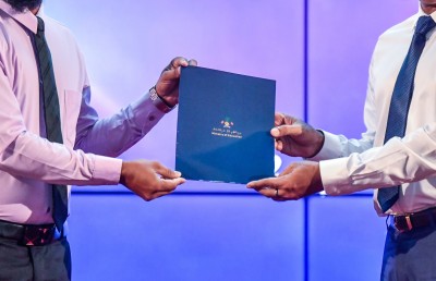 ހުރިހާ ހަރަދަކާ އެކު ޗައިނާގައި މާސްޓާސް ހަދަން ދިވެހިންނަށް 200 ސްކޮލަޝިޕް