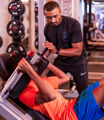 ދުޅަހެޔޮ ދިރިއުޅުމަކަށް ދޮރު ހުޅުވާލި "ދަ ވެލްނަސް ކްލަބް" އަށް އަހަރެއް