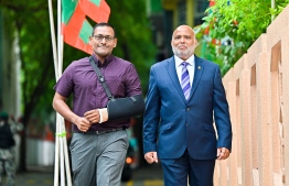 ގާސިމްގެ ސުވާލެއް އިދިކޮޅަށް: ޖަލްސާ ބޮއިކޮޓް ކުރުމަކީ ރައްޔިތުންނަށް ކުރި ފުރައްސާރައަކަށް ނުވޭތޯ؟