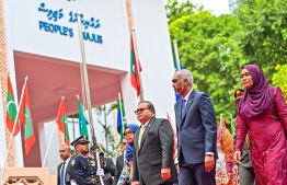 ގާސިމްގެ ސުވާލެއް އިދިކޮޅަށް: ޖަލްސާ ބޮއިކޮޓް ކުރުމަކީ ރައްޔިތުންނަށް ކުރި ފުރައްސާރައަކަށް ނުވޭތޯ؟