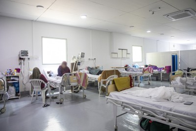 މިއަދު 13 ކޭސް، ފަރުވާ ދެމުންދާ މީހުންގެ އަދަދު 499 އަށް ތިރިވެއްޖެ