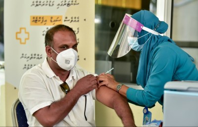 މިހާތަނަށް 48 ޕަސެންޓް ރިސޯޓް މުވައްޒަފުން ވެކްސިން ފުރިހަމަކޮށްފި