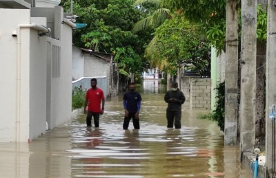 ފެންބޮޑުވި ރަށްރަށް ސިފައިންނާއި އާއި ފުލުހުން އެހީތެރިކަން ފޯރުކޮށްދީފި
