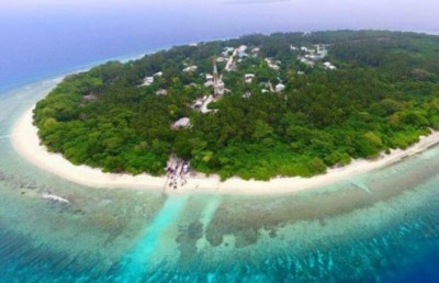 ކުރިނބީ ސްކޫލްގެ އިންޑިއާ ޓީޗަރަކު ގެއްލިގެން ހޯދަނިކޮށް މަރުވެފައި އޮއްވައި ފެނިއްޖެ