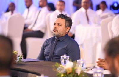 ދައުލަތަށް ބުރަ ބޮޑު ވާތީ، މަހުގެ އަގު 20ރ. އަށް ކުޑަކޮށްފި