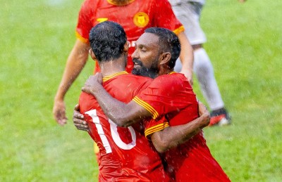 "ރަސްވާދަ" ފުޓްބޯޅައިގެ ބޮޑު ކުރިމަތިލުން މާދަމާ؛ ފައިނަލް މެޗުގެ ކުރިން ބޮޑު ފައިނަލެއް