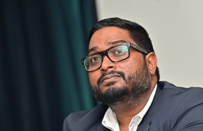 ދެން އިއުލާންކުރާ އެފްއޭއެމްގެ އިންތިހާބުގައި ބައްސާމް ވާދަކޮށްފާނެ، ސާފު ޖަވާބެއް ނުދޭ!