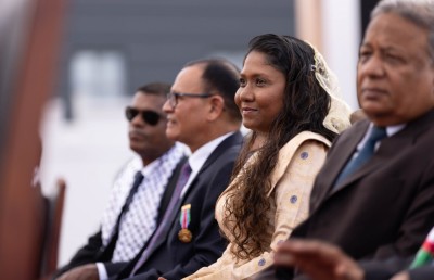 ސުޕްރީމް ކޯޓާއި މަޖިލީހުގެ ބާރު ވަކިކުރާ ހަނި ރޮނގުގެ ފުޅާ ބަހުސް!