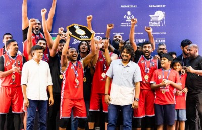 ކިންގްސްގެ ރަސްކަން ނިންމުމަކަށް ގެނެސް ޓީރެކްސް ތާޖު ހޯދައިފި