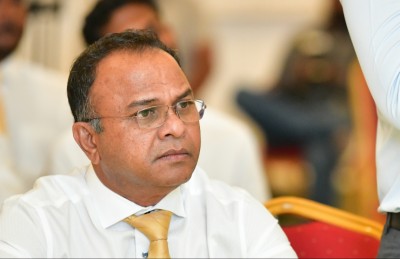 ހިޔާނާތުގެ ލިސްޓުން ބައެއް ނަންތައް އުނިކުރަންޖެހޭ ކަމަށް ކޮމިޝަނުން ބުނި: އަނދުން ހުސައިން