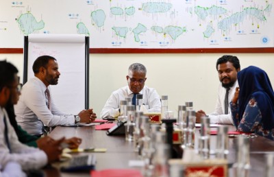 ޝަރުތު ހަމަނުވާ މީހުންނަށް ފްލެޓްތައް ބަހާލި މައްސަލާގައި ފްލެޓް ކޮމިޓީގެ ބޭފުޅުން މަޖިލީހަށް ހާޒިރުކުރަނީ