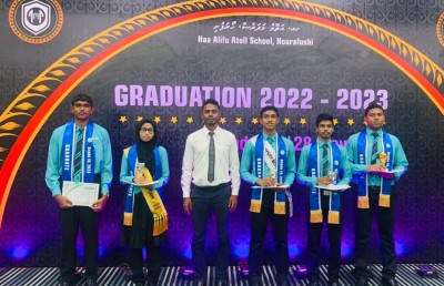 އިނގިރޭސިން ދުނިޔޭގެ އެއް ވަނައާ އެކު އަމްނާ ހއ. އަތޮޅު މަދަރުސާއަށް ހޯދައިދިން ކާމިޔާބީ