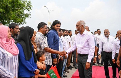 ފައިސާ ހުރެ، ގަސްދުގައި މަސްވެރިންނަށް ނުދީ ނުތިބޭނަން: ރައީސް