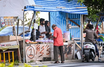 ގޭގައި ކާބޯތަކެތި ވިއްކާ މީހުންގެ ދަފުތަރުގައި ރަޖިސްޓަރީވާން ހުޅުވާލައިފި