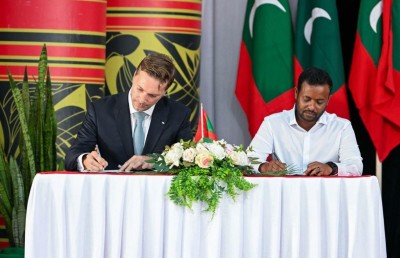ވިލިނގިލީ އިންޓަނޭޝަނަލް އެއާޕޯޓް ހަވާލުކުރީ ބްރުޖު ހަލީފާ ހެދި ކުންފުންޏާ