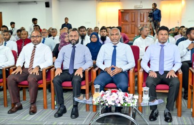 ވެރިކަމަކީ ކުޅިވަރެއް ނޫން، ހިމަނާރުތައް ބުރިކޮށްފައި ނޫނީ ރައީސް މަގާމުން ދުރުކުރިޔަ ނުދޭނަން: ޝަހީމް