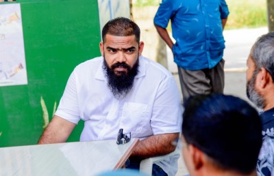 ޕްރައިމަރީން ބަލިވެ، އަމިއްލަ ގޮތުން ވާދަކުރަން ނިންމި ނަބީލަށް ޑެޕިއުޓީ މިނިސްޓަރުކަން