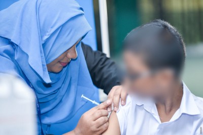 ރާއްޖޭގައި މީހަކަށް ވެކްސިން ނުދޭނެ ހާލަތްތައް އާންމުކުރަން އަންގައިފި