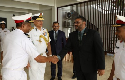 އެންމެ ބޮޑުު ސަމާލުކަމެއް ދޭނީ އަވައްޓެރި ގައުމުތަކާ ގުޅުން ބަދަހިކޮށް، އަމާންކަން ގާއިމް ކުރަން: ޣައްސާން