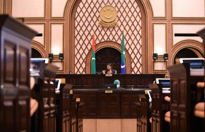 މާދަމާ މަޖިލީހުގައި އޮތީ ނާޗަރަންގީ ޖަގަހަތައް ހެދުމާ ގުޅޭ ބަހުސް