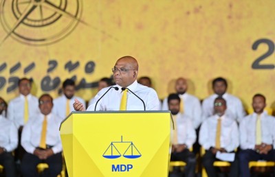 ރާއްޖެ ބާކީވެއްޖެ، މިހާރު ޖަލްސާތަކުން ޖާގަ ލިބެނީ ކޮރިޑޯ އިން: ޝާހިދު