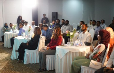 އަންހެނުންނަށް ހާއްސަކޮށް 100 މިލިއަން ރުފިޔާގެ ލޯނަށް ހުޅުވާލައިފި