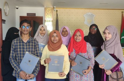 ނައިބު ރަޝާދު ސްކޮލާޝިޕް އެވޯޑު 30 ދަރިވަރަކަށް