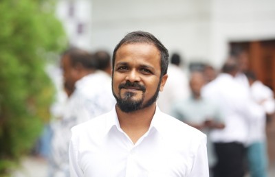 ސަގީފު: ރައްޔިތުންގެ ރައްޔިތެއްގެ ގޮތުގައި އަޑުއުފުލުމަށް!