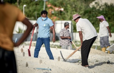 ކޮވިޑްގެ އިތުރު މަރަކާ އެކު މި މަހުގެ ޖުމްލަ 82 އަށް
