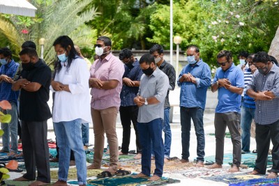 ކޮވިޑާ ގުޅިގެން ހުކުރު ހުތުބާ ކުރުކުރަން ނިންމައިފި