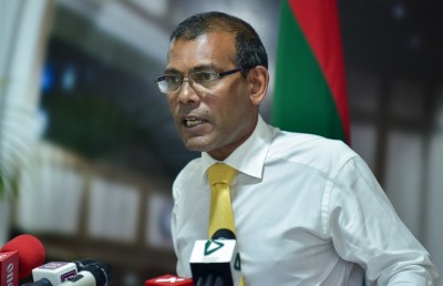 ތަހުގީގުގެ މައުލޫމާތު ރައީސް އޮފީހުން ހޯދަންޖެހޭތީ ނަޝީދު ކަންބޮޑުވެވަޑައިގަންނަވާ: ދޮންބިލެތް