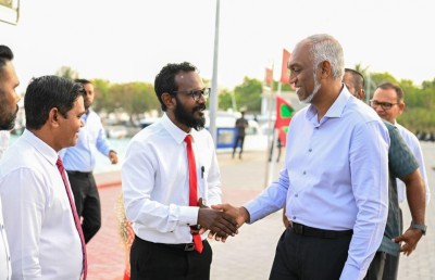ރައީސް ވައުދުވެފައި އޮތީ ފައިނުގައި އެއާޕޯޓް އަޅަން، އެކަމަކު މީދޫ އިން އެދުނީ ބެރިޔަންފަރުގައި އަޅަން