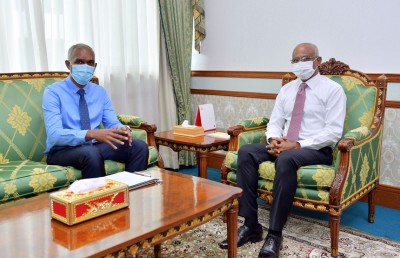ރައީސާއި ޑރ. މުއިއްޒުގެ ފުރަތަމަ ބައްދަލުވުން: ބޭއްވީ އުއްމީދީ ވާހަކަތަކެއް