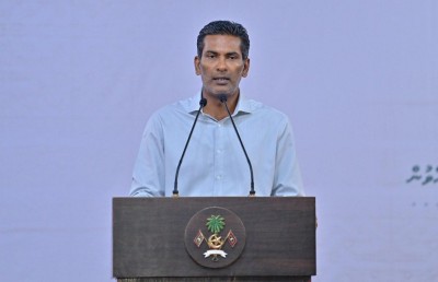 ހުޅުމާލެއިން ނުހައްގުން ދީފައި އޮތް ވަގުތީ 50 ބިން އަތުލާނަން: ފަޒުލް