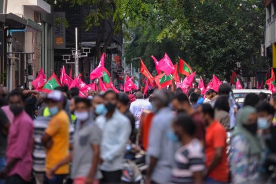 ގައިޑްލައިންތަކާ ހިލާފަށް މުޒާހަރާ ކުރާތީ އެޗްއާރުސީއެމުން ކަންބޮޑުވެއްޖެ