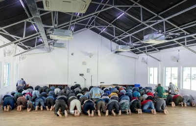 އުމުރުން ދުވަސްވީ އަދި ހާއްސަ އެހީއަށް ބޭނުންވާ މީހުންނަށް ފޭސް 2 ގައި ވަގުތީ މިސްކިތެއް ހުޅުވައިފި