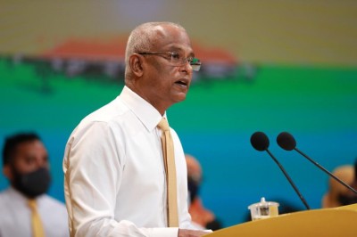 ލާމަރުކަޒީ ނިޒާމަށް ފައްކާވެފައި ތިބި ބަޔަކީ އެމްޑީޕީ ކެންޑިޑޭޓުން: ރައީސް
