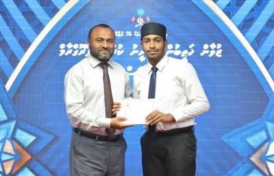 ހާއްސަ އެހީއަށް ބޭނުންވާ ޒައިން މާދަމާ އިމާމްވެ ހުކުރު ނަމާދުކުރާނެ