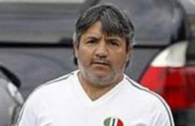 ގާޑިއޯލާގެ ލޮލުން ފޭބީ ފޭކް ކަރުނަ: އަގުއޭރޯގެ ބައްޕަ